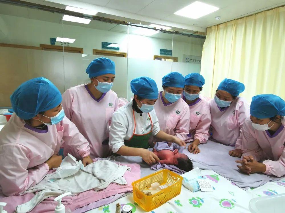 都昌县妇婴监护型护送
